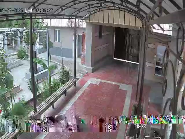 Главный вход 2